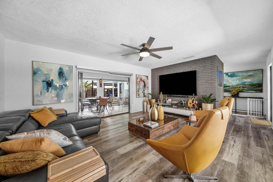 House in Miramar, Florida, United States 3 - 18600696