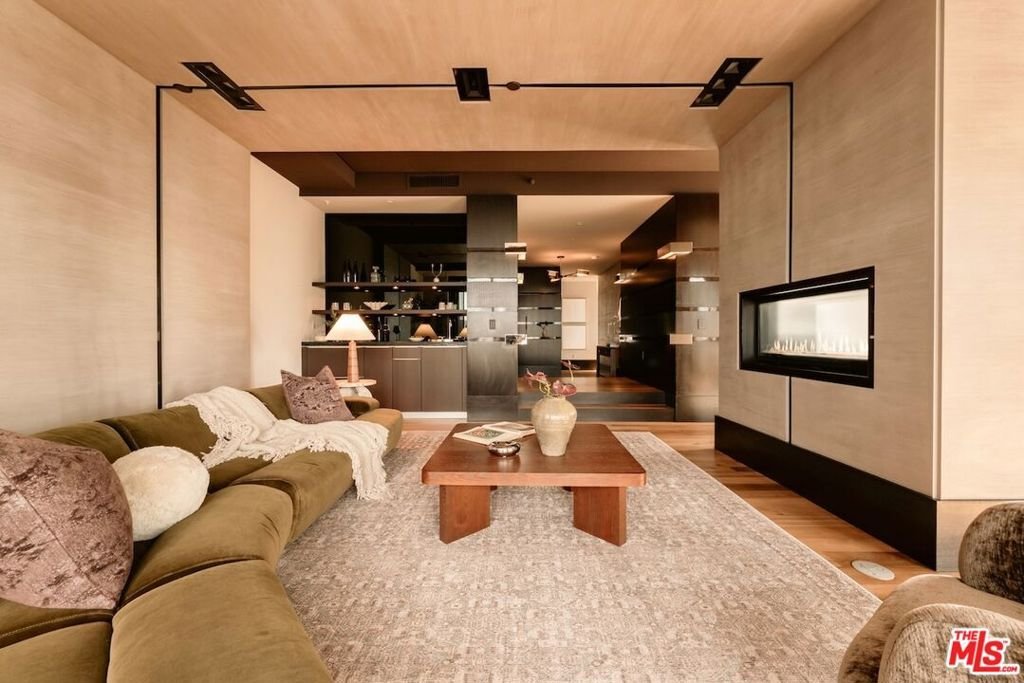 Condo in Los Angeles, California, United States 2 - 18601080