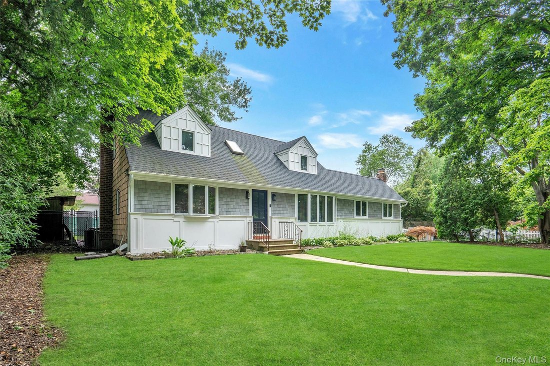 House in Halesite, New York, United States 2 - 18602346