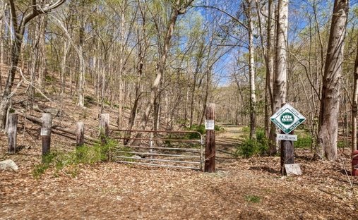 Land in Bernardsville, New Jersey, United States 1