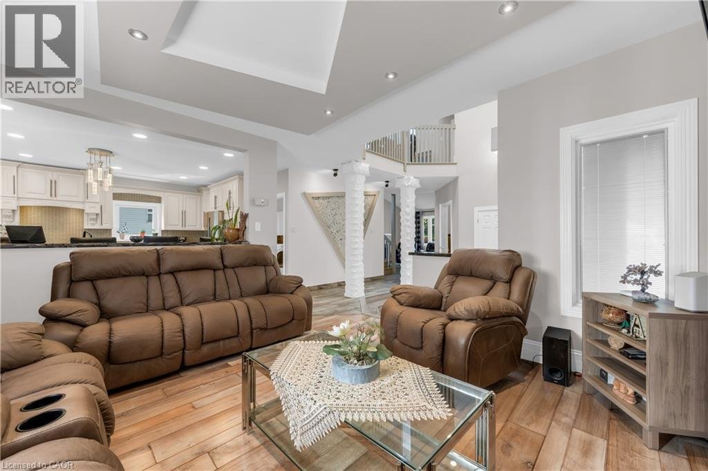 Casa en Hamilton, Ontario, Canadá 5 - 18600796