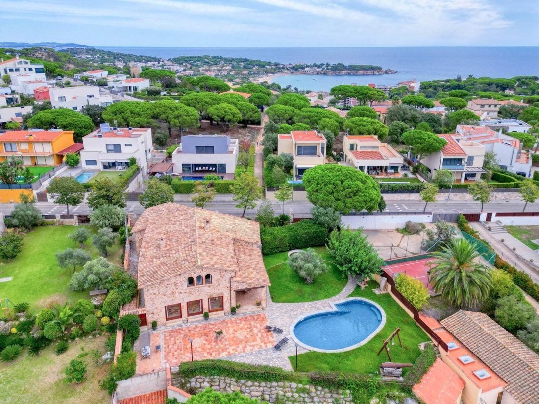 Chalet a Sant Feliu de Guíxols, Catalogna, Spagna 5 - 18597259