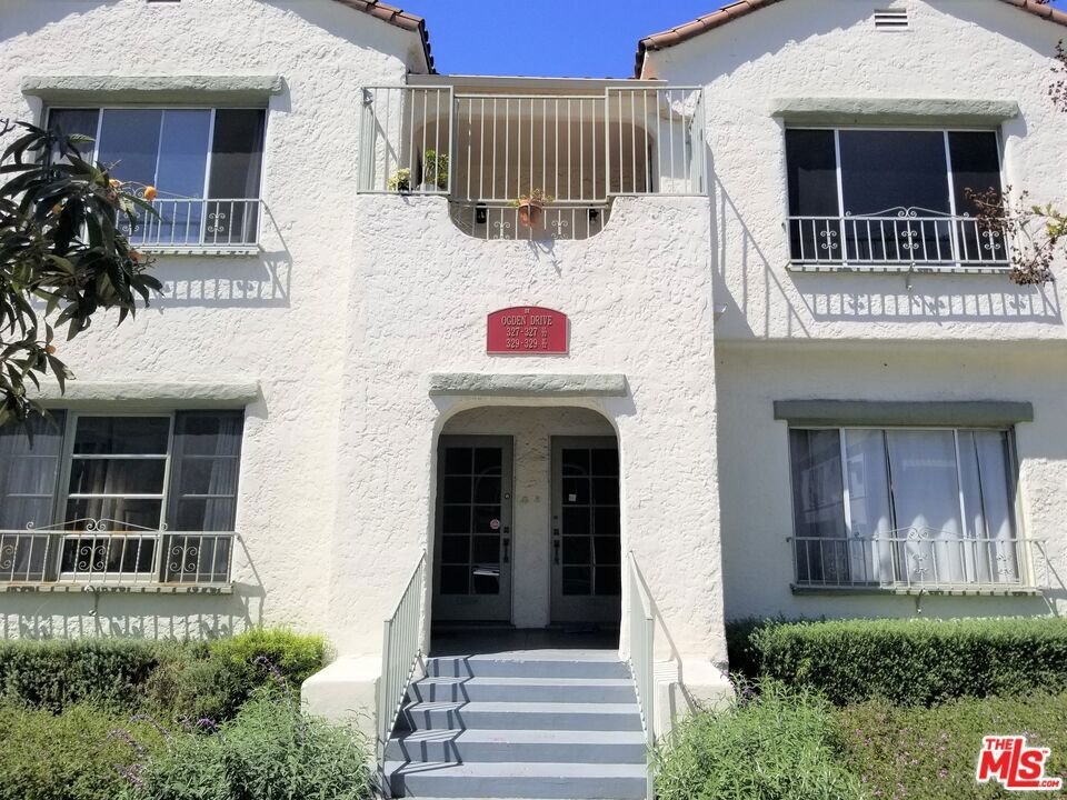 Los Angeles, California, United States 1 - 18268413