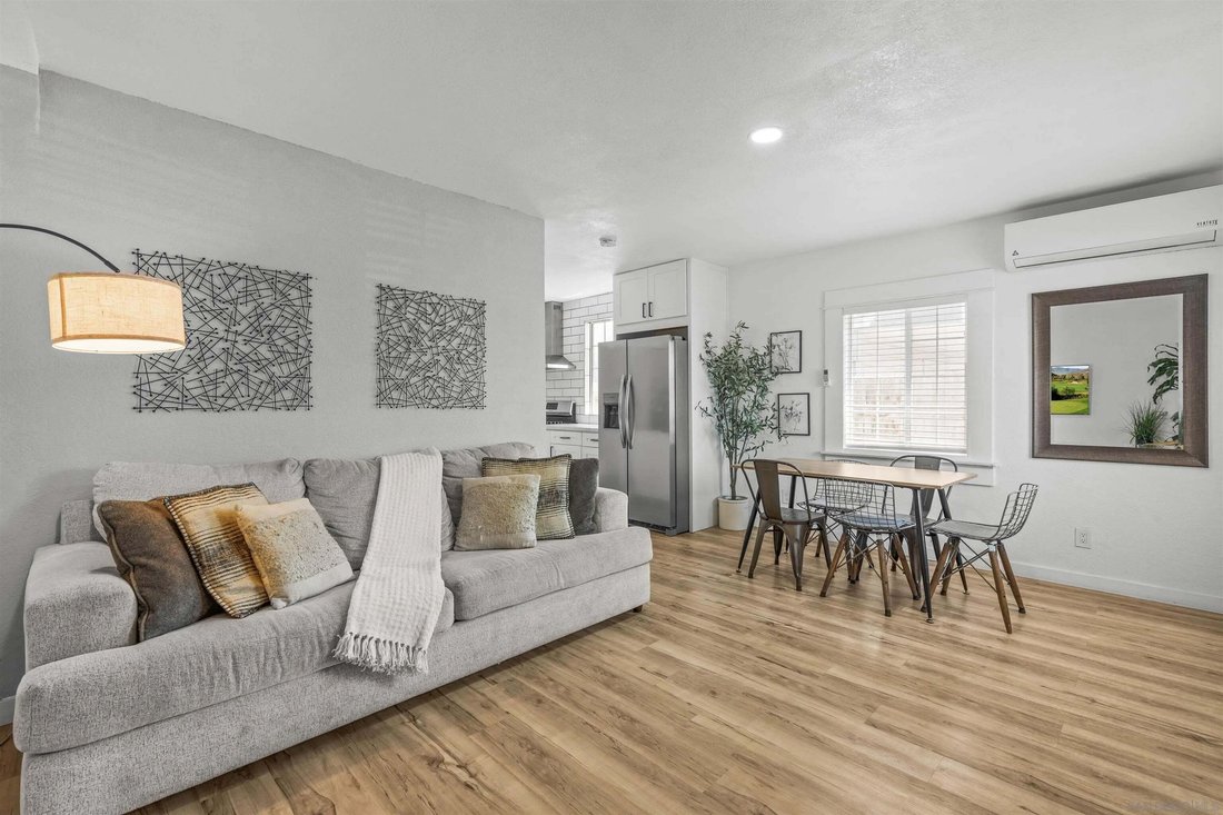 San Diego, California, United States 4 - 18601800