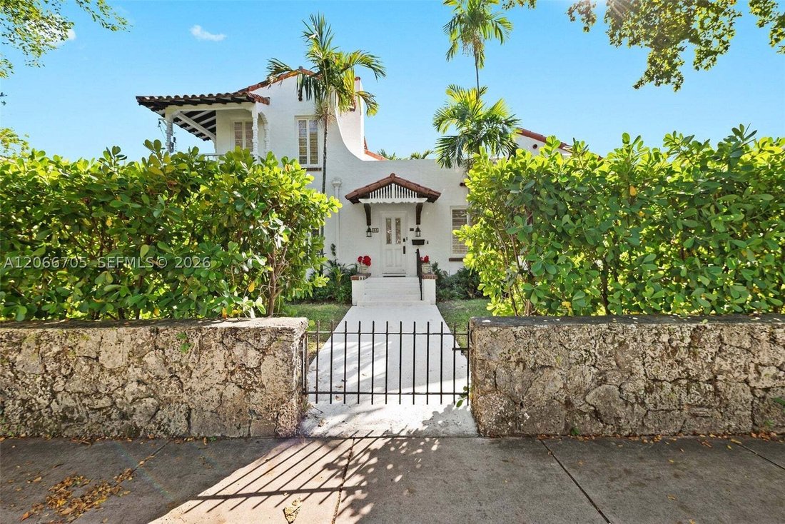 Coral Gables, Florida, United States 4 - 18601024