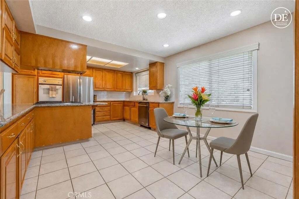 House in Cerritos, California, United States 4 - 18597895