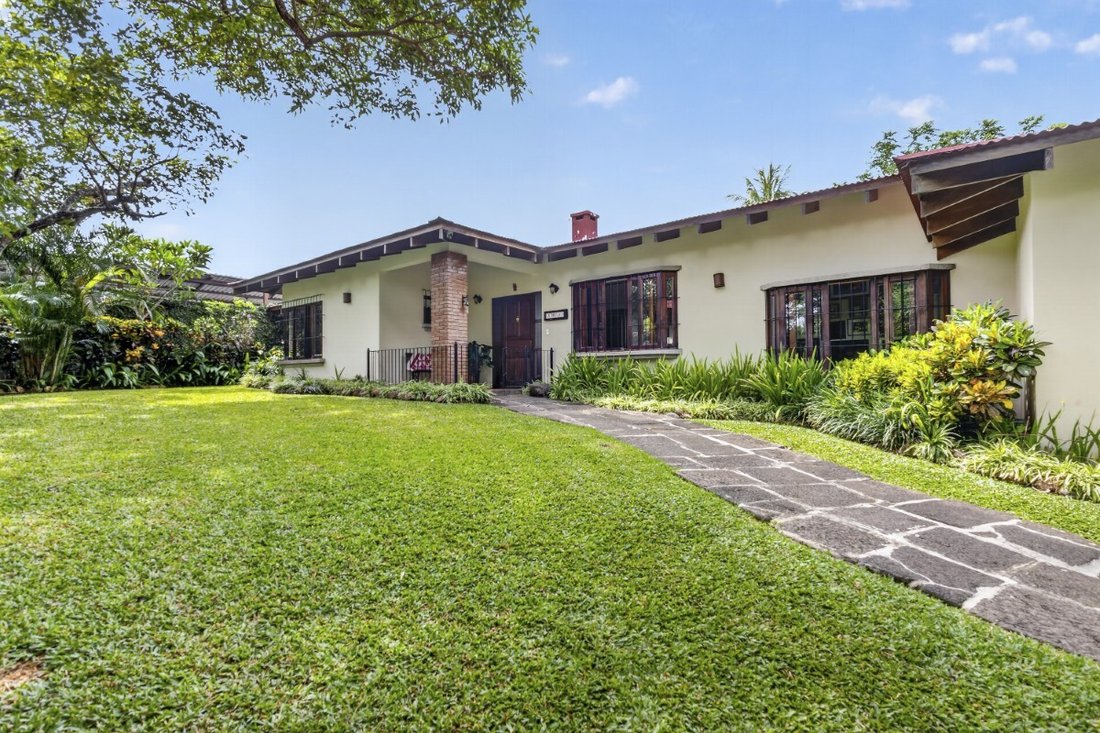 House in Santa Ana, San José Province, Costa Rica 3 - 18600810
