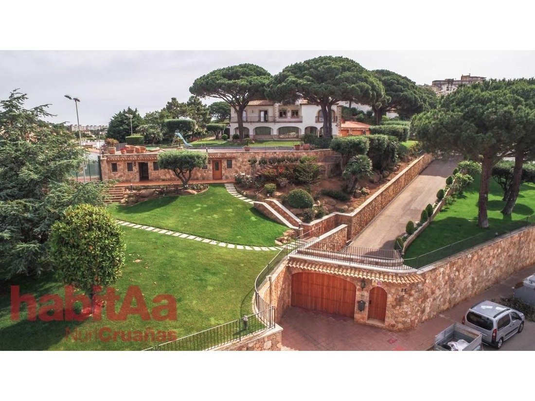 Villa in s'Agaro, Platja d'Aro, Catalonia 3 - 18597431