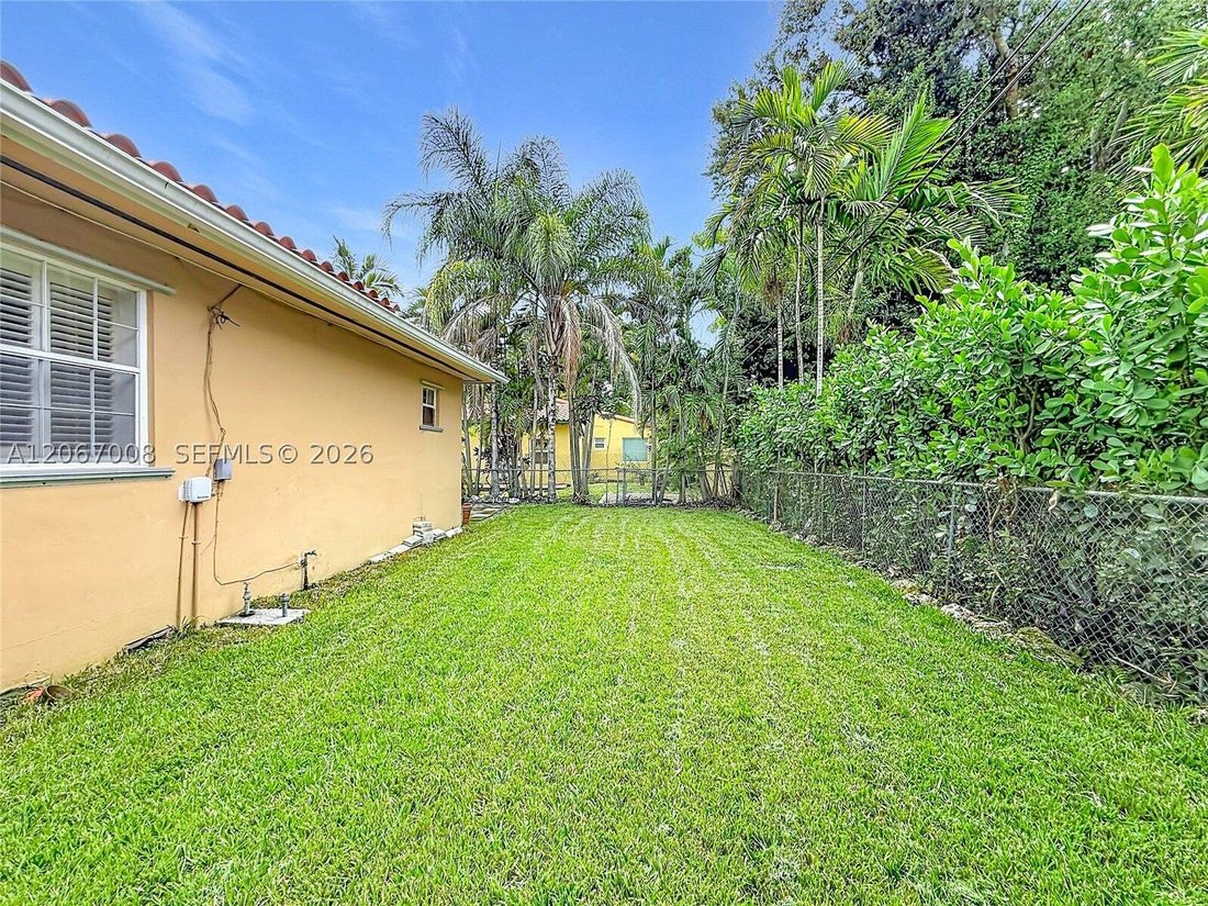 House in Coral Gables, Florida, United States 4 - 18601001