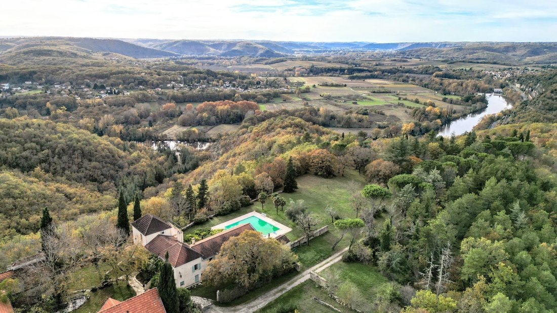 Villa in Charles de Gaulle, Cahors, France 3 - 18598822