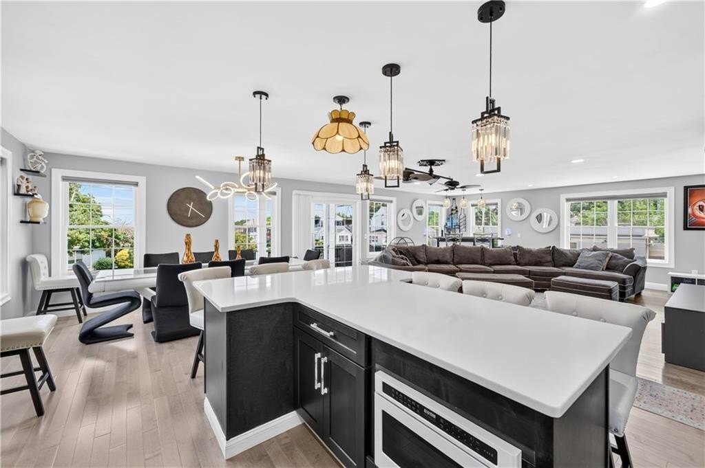 House in Cranston, Rhode Island, United States 1 - 18603509