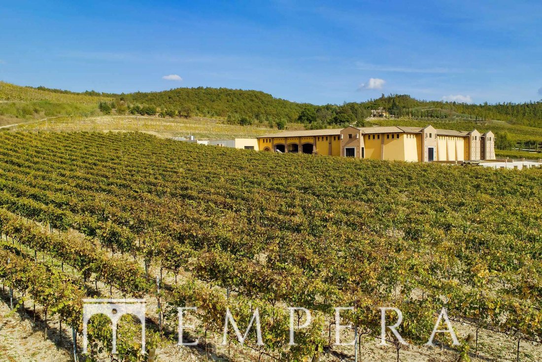 Villa in Ficulle, Umbria, Italy 3 - 18603444