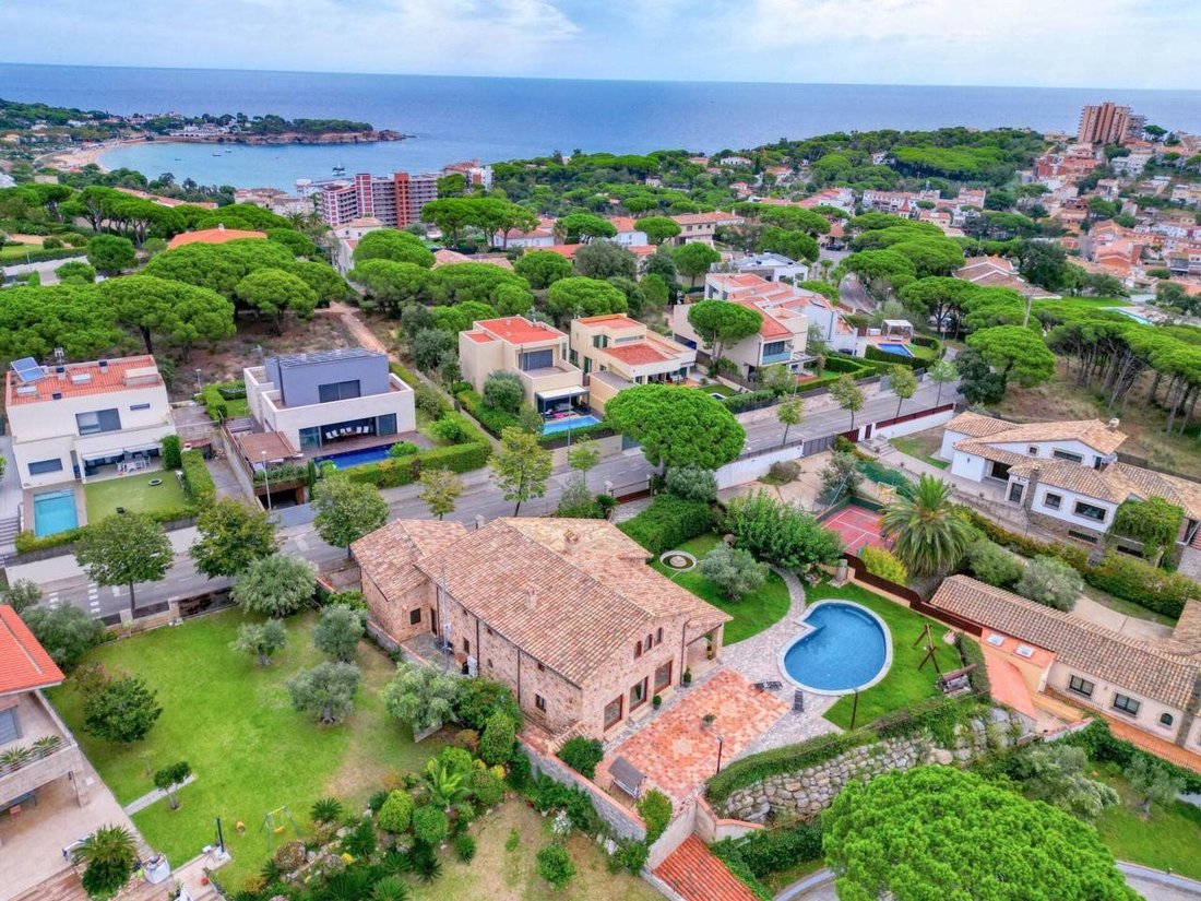 Chalet a Sant Feliu de Guíxols, Catalogna, Spagna 3 - 18597259