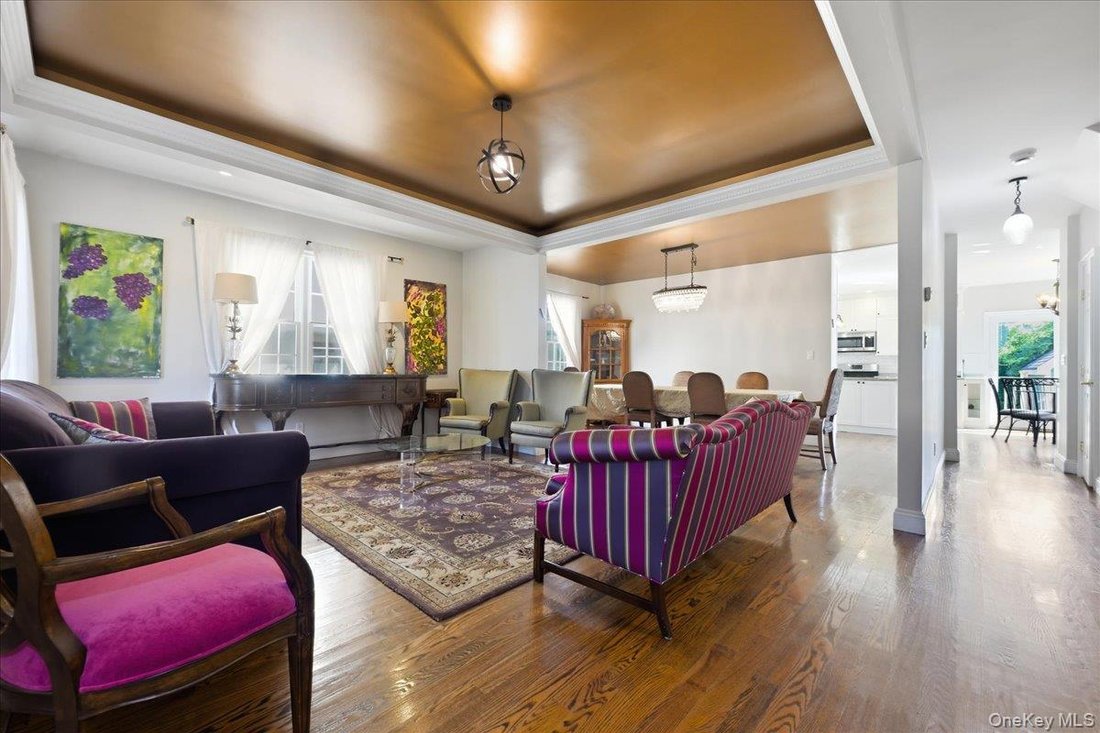House in West Hempstead, New York, United States 4 - 18602373