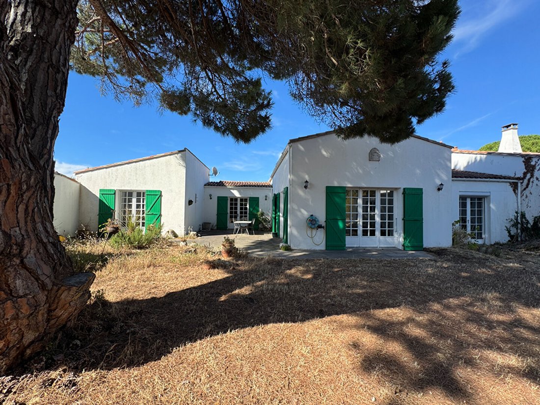 House in La Couarde-sur-Mer, Nouvelle-Aquitaine, France 2 - 18598021