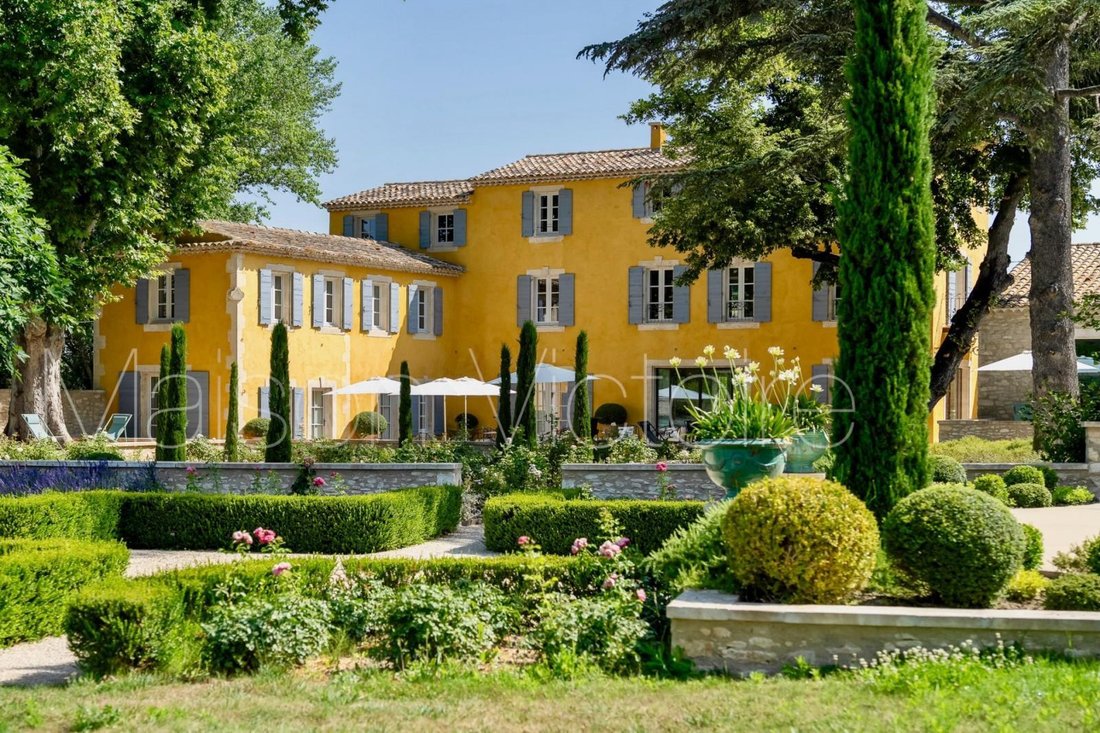 House in Ménerbes, Provence-Alpes-Côte d'Azur, France 4 - 18602871