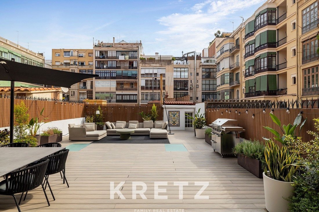 Apartment in Eixample, Barcelona, Spain 5 - 18602556