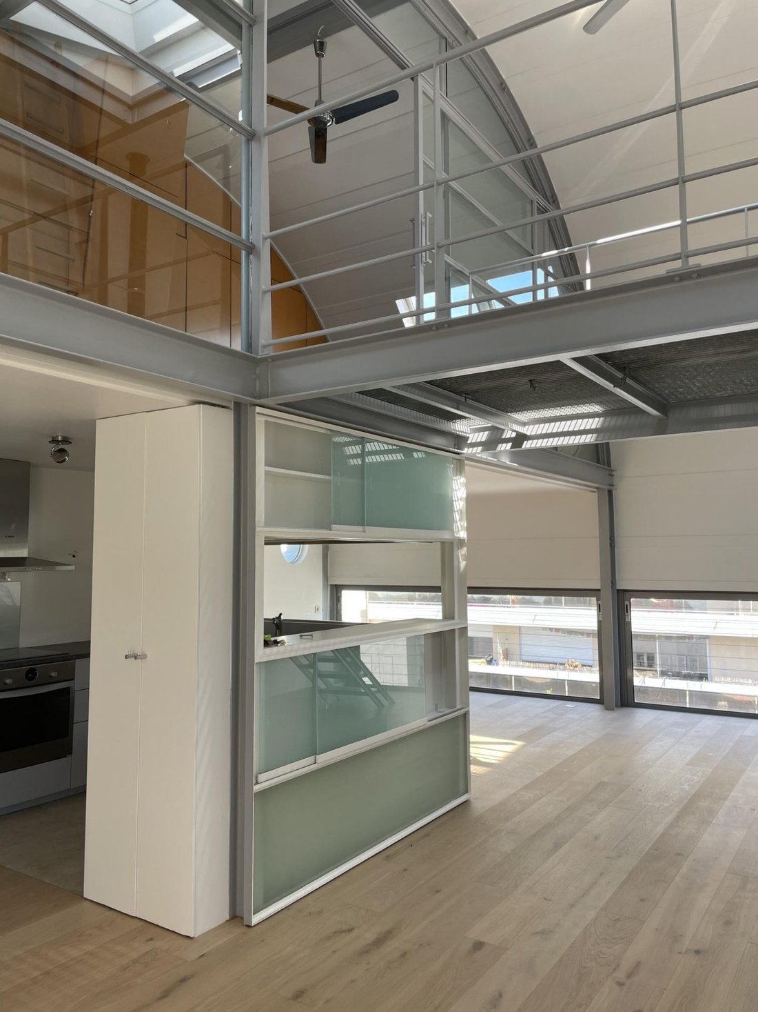 Apartment in Perouses, Paris, Ile-de-France 5 - 18603965