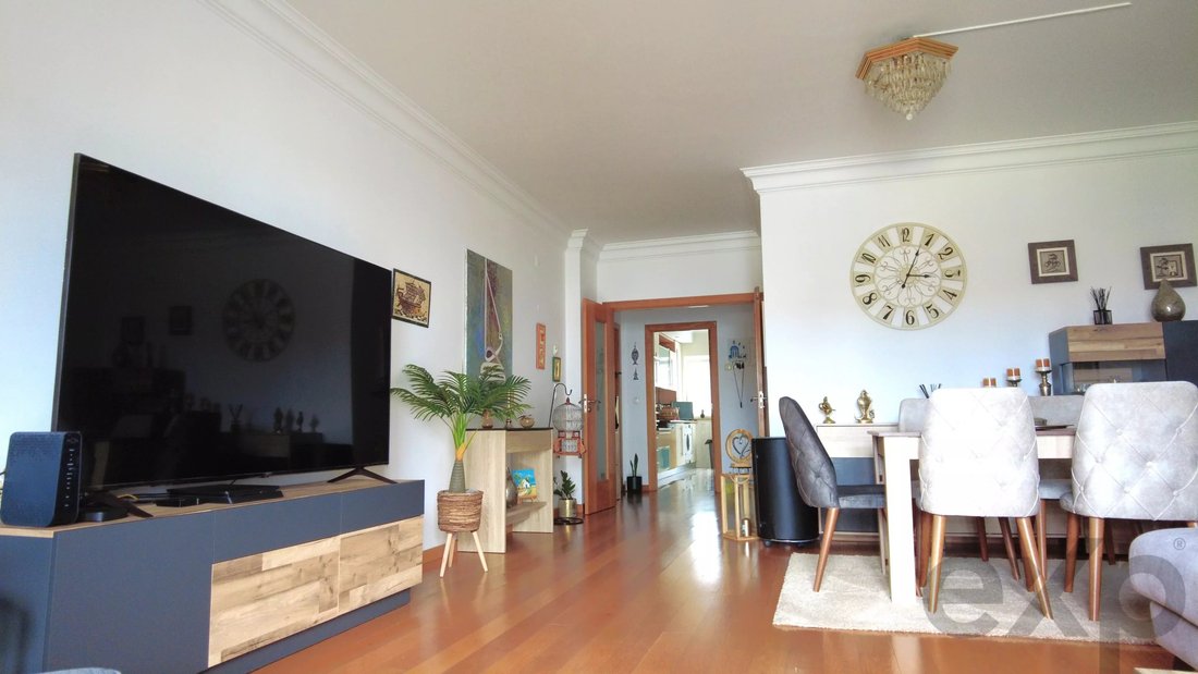 Appartamento a Estoril, Cascais e Estoril, Lisbona 2 - 18598754