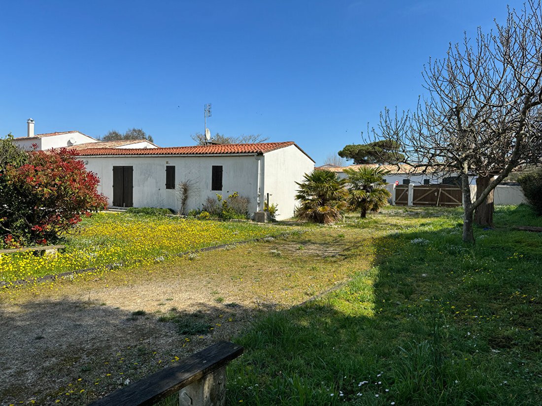 House in Le Bois-Plage-en-Ré, Nouvelle-Aquitaine, France 4 - 18598292