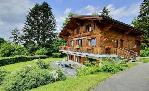 House in Ollon, Vaud, Switzerland 1