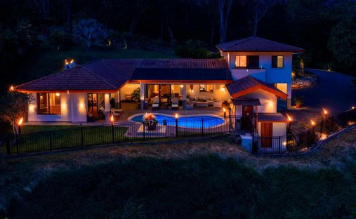 Maison à Mercedes, Alajuela, Costa Rica 1