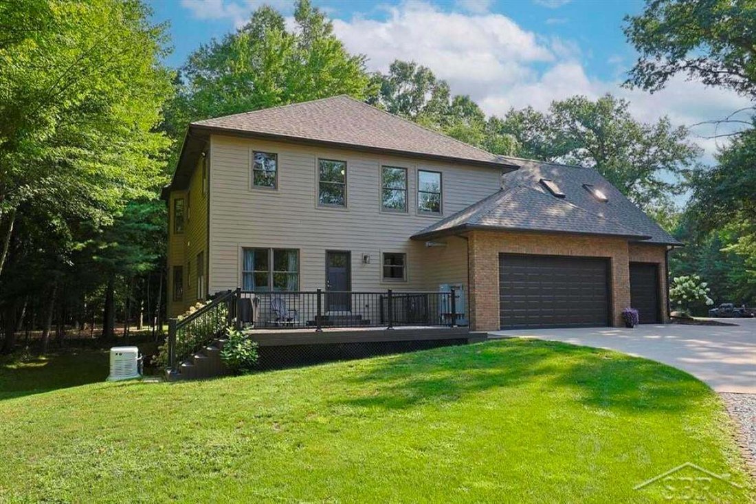 House in Midland, Michigan, United States 4 - 18596582