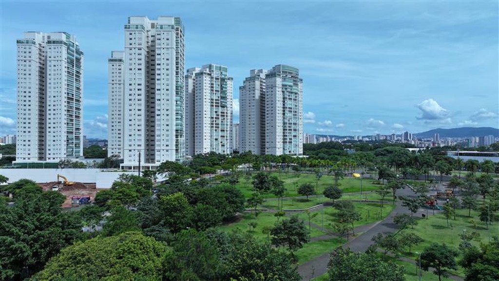 São Paulo, State of São Paulo, Brazil 5 - 18599258