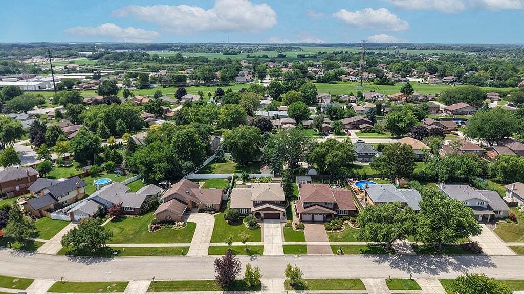 House in Homer Glen, Illinois, United States 2 - 18601429