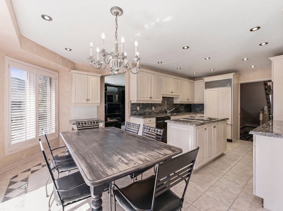 House in Dollard-Des Ormeaux, Quebec, Canada 5 - 18599600