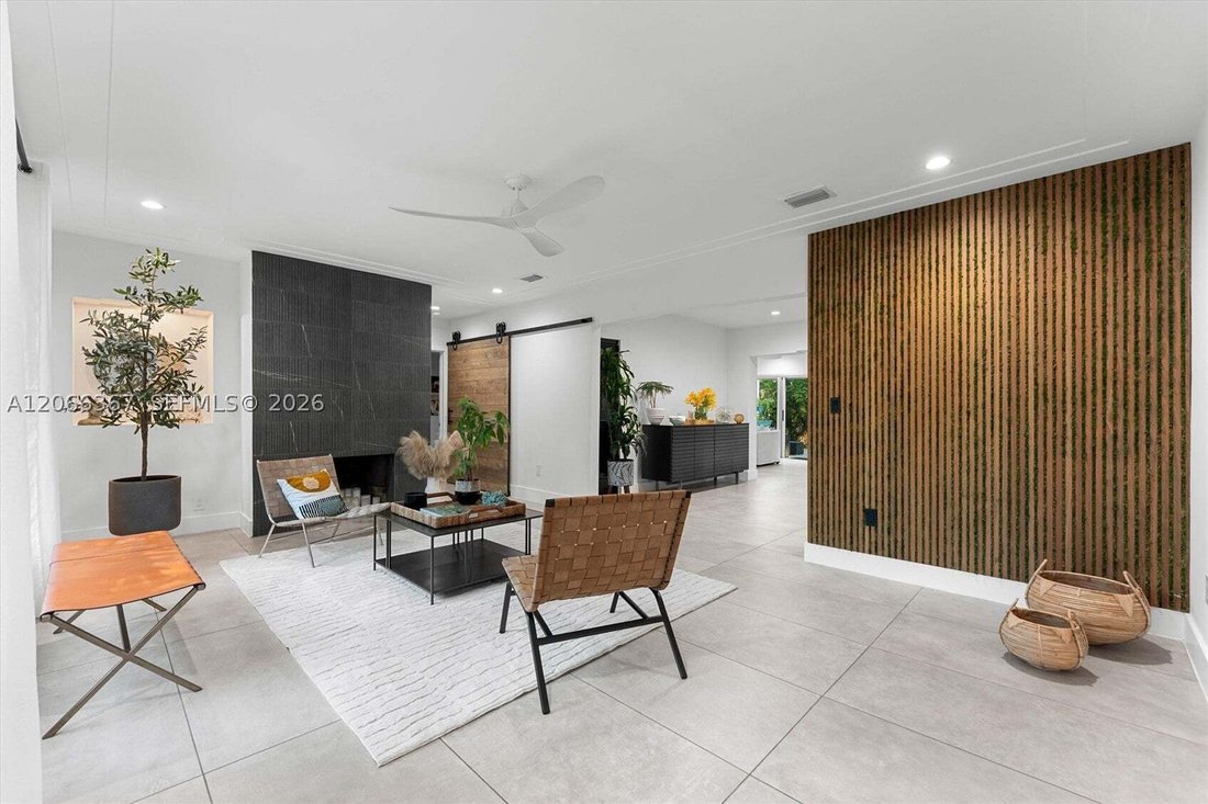 House in Miami, Florida, United States 3 - 18601023