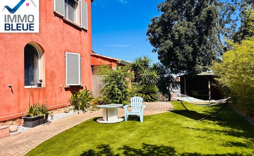 Villa in Plaines Saint Pierre-Saint Julien, Martigues, France 1