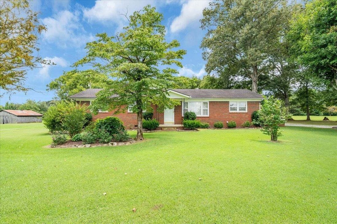 House in Manchester, Tennessee, United States 1 - 18601653