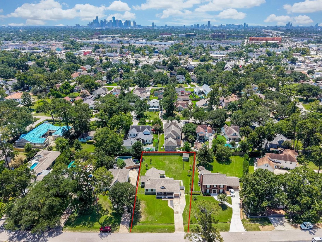 House in Houston, Texas, United States 3 - 18602127