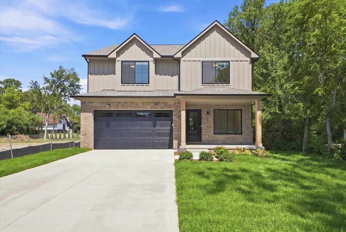 House in Troy, Michigan, United States 1 - 18600186