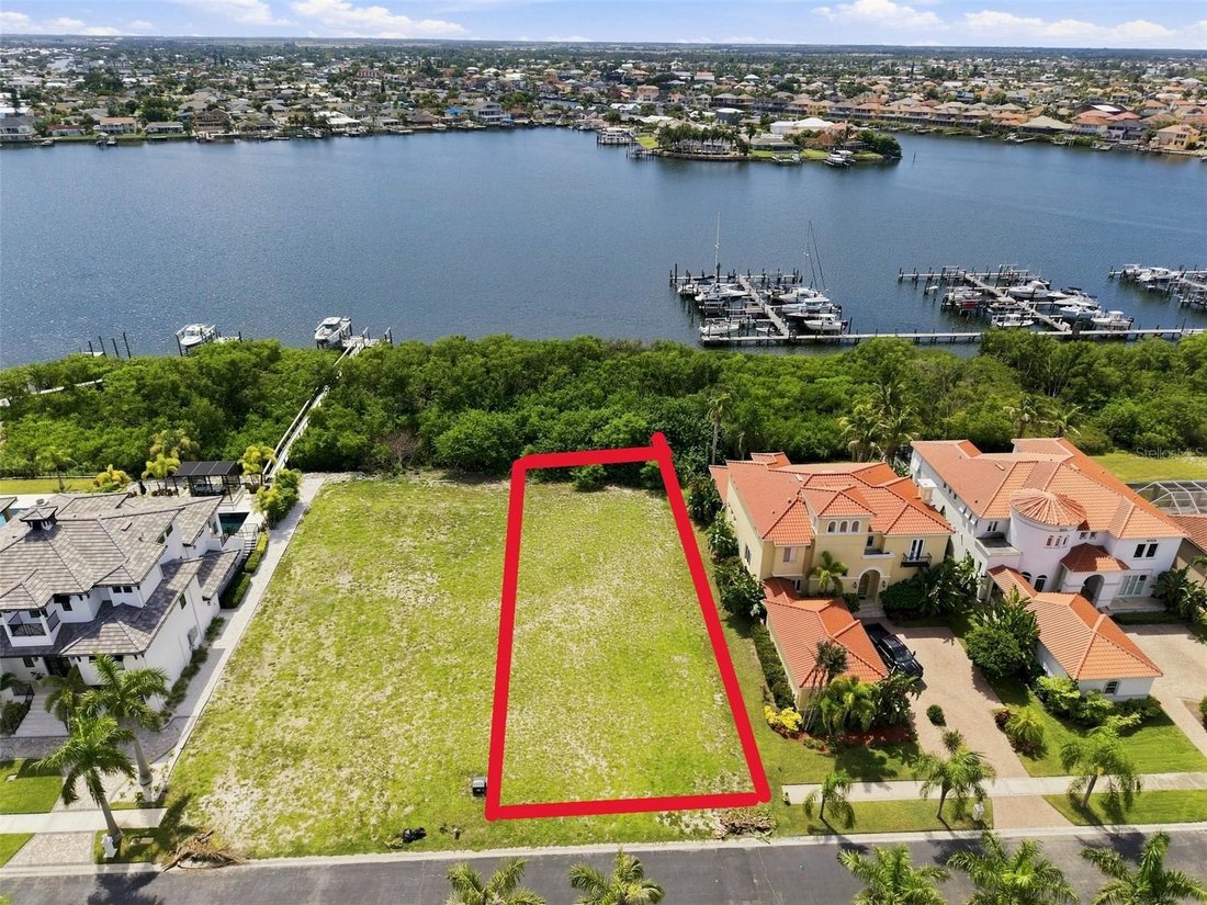 Land in Apollo Beach, Florida, United States 2 - 18600909