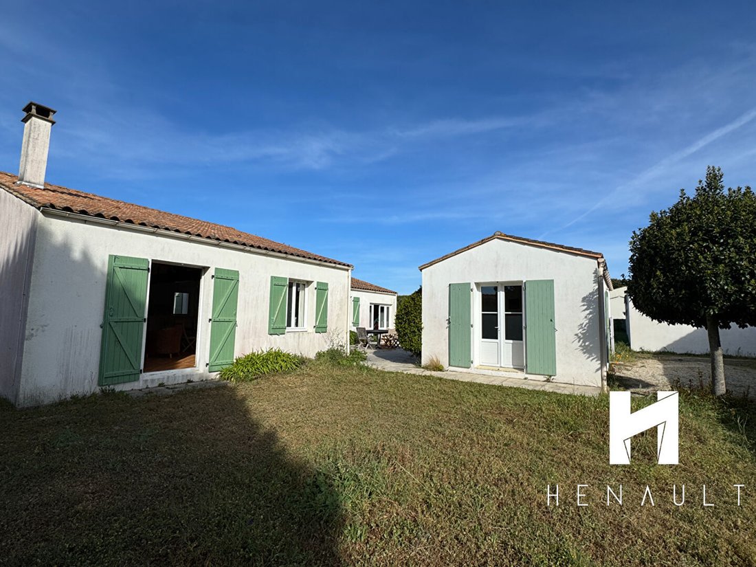 House in La Couarde-sur-Mer, Nouvelle-Aquitaine, France 1 - 18598124