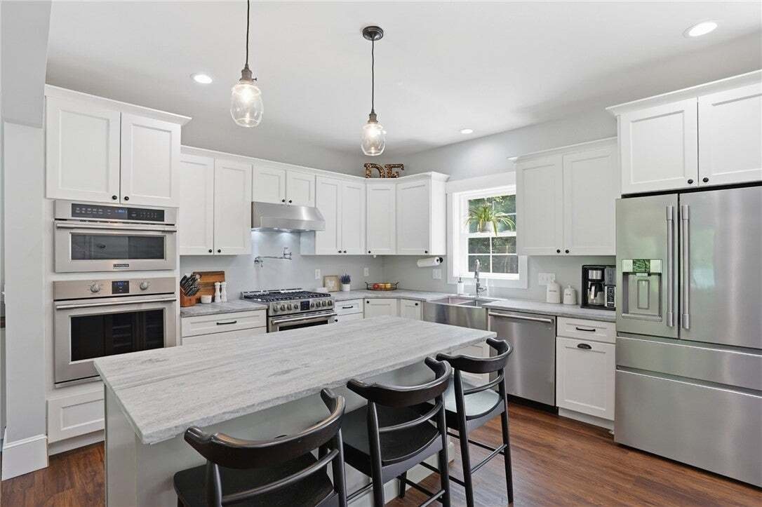 House in Burrillville, Rhode Island, United States 2 - 18596412