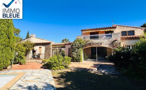 Villa in Le Village-L'Esperon, Sausset-les-Pins, France 1