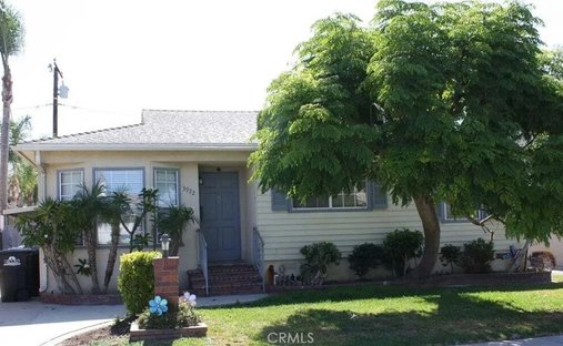 Condo in Signal Hill, California, United States 1