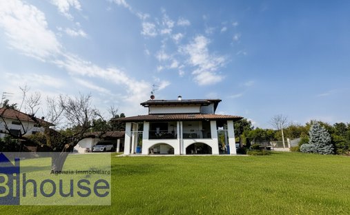 Villa a Cossato, Piemonte, Italia 1