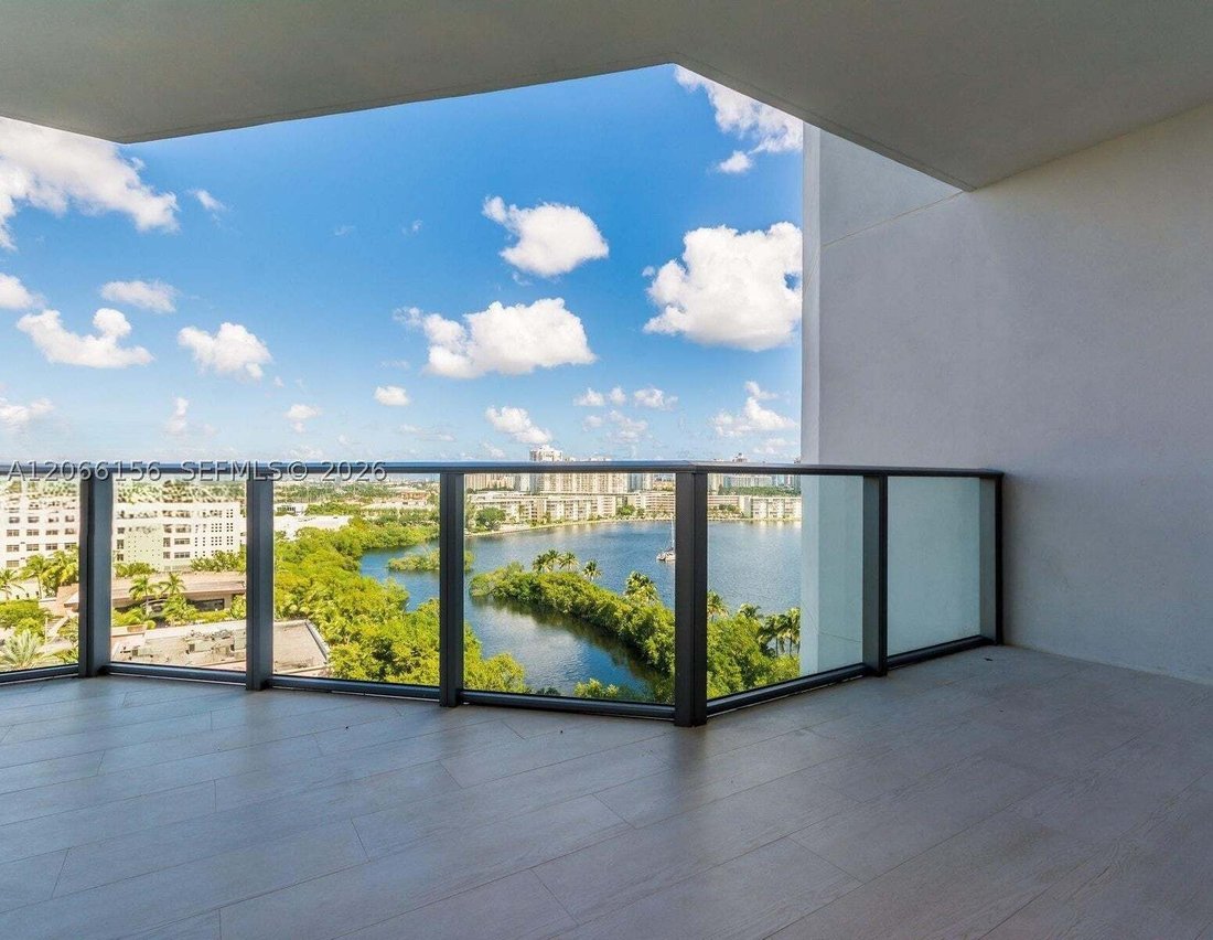 Condo in Golden Beach, Florida, United States 3 - 18601008