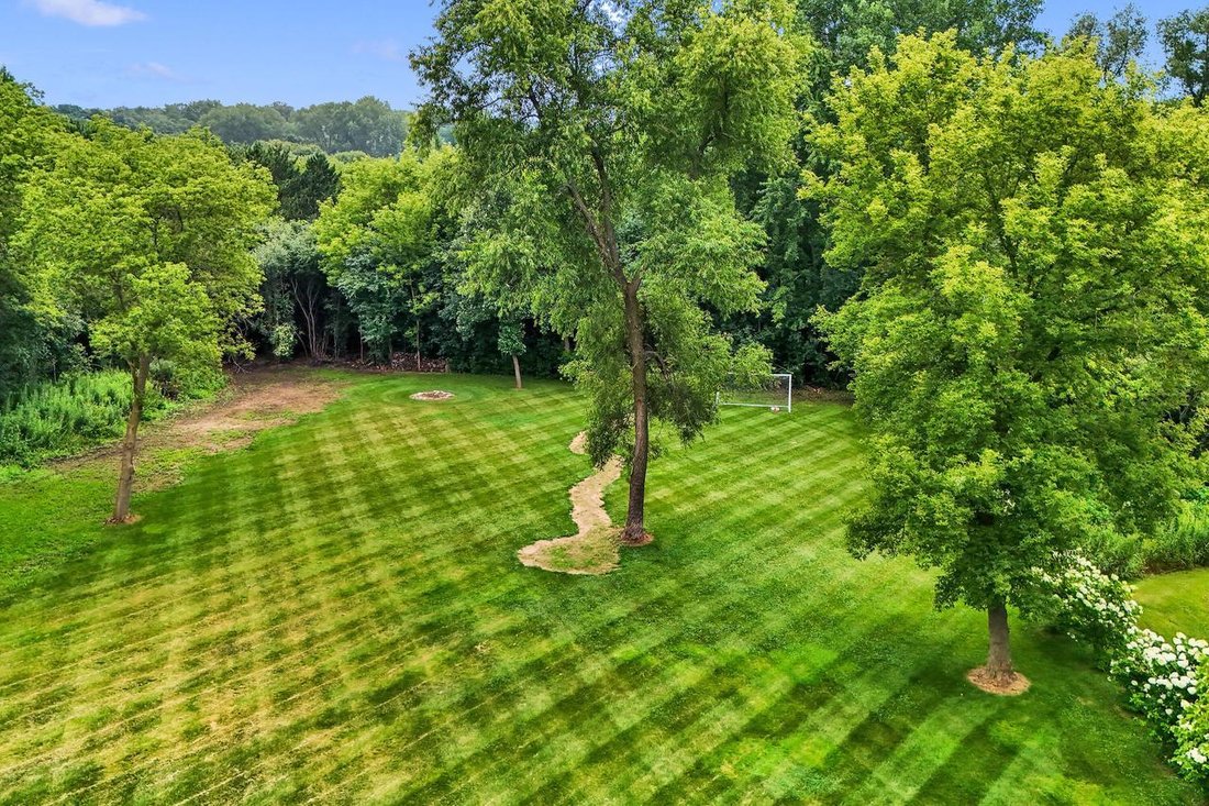 House in Waukesha, Wisconsin, United States 5 - 18599987
