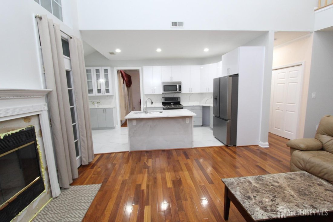 House in Princeton Meadows, New Jersey, United States 2 - 18600895
