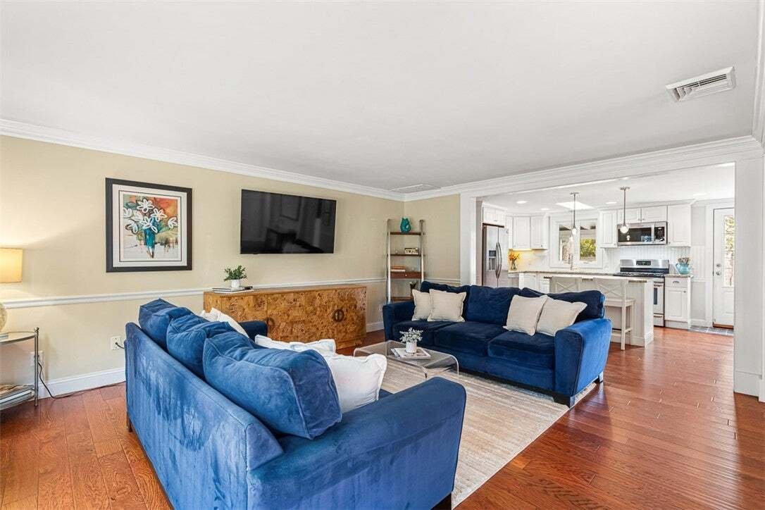 House in Barrington, Rhode Island, United States 3 - 18599755