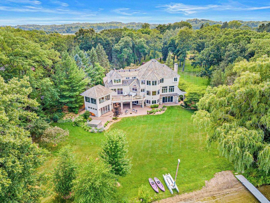 House in Arden Hills, Minnesota, United States 2 - 18603896