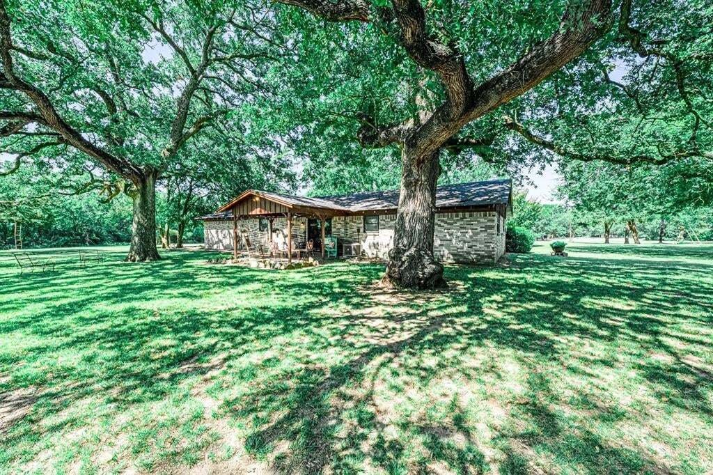 Farm Ranch in Lone Oak, Texas, United States 1 - 18602161