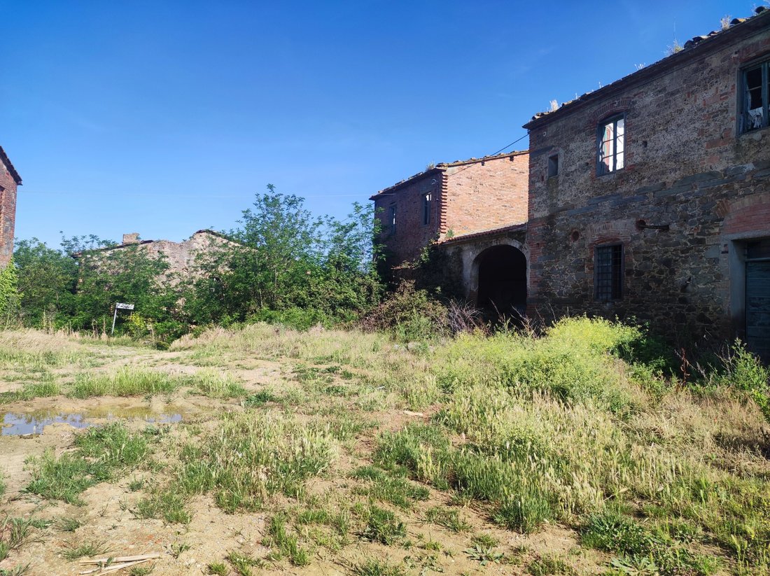 Estate in Center, Cerreto Guidi, Tuscany 2 - 18598335