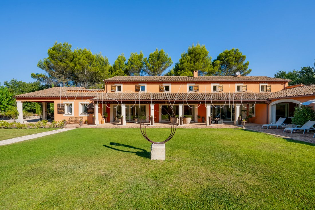 House in Roussillon, Provence-Alpes-Côte d'Azur, France 3 - 18602869