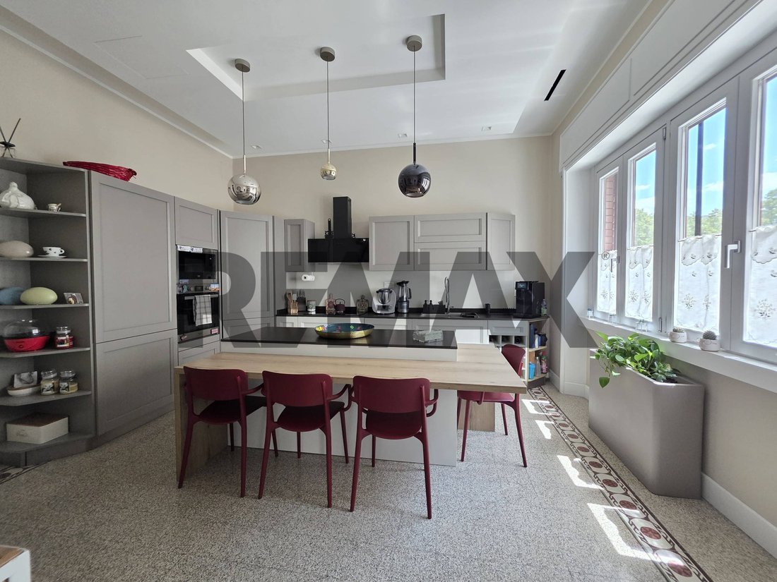 Apartment in Center, Cosenza, Calabria 4 - 18603430